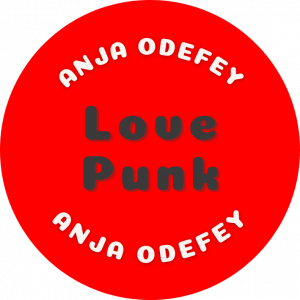 Button Song "Love Punk"